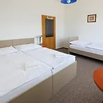 Laguna Slapy 3* Netvorice