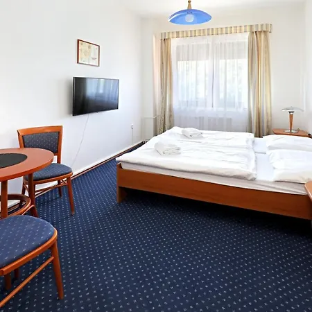 Hotel Laguna Slapy Netvorice