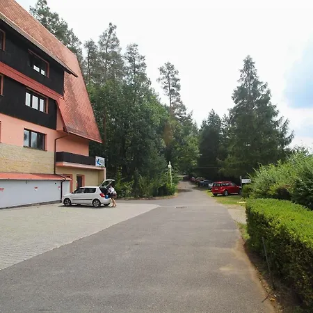 Laguna Slapy Hotel 3*