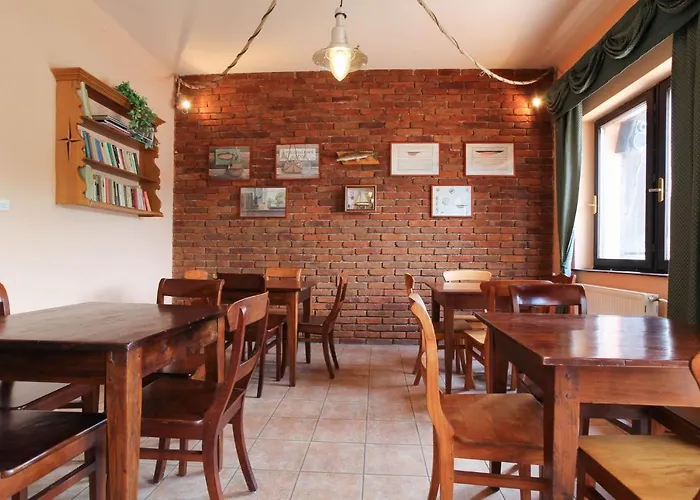 Hotel Laguna Slapy 3*