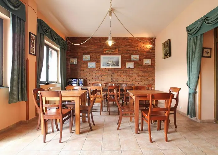 Hotel Laguna Slapy 3*